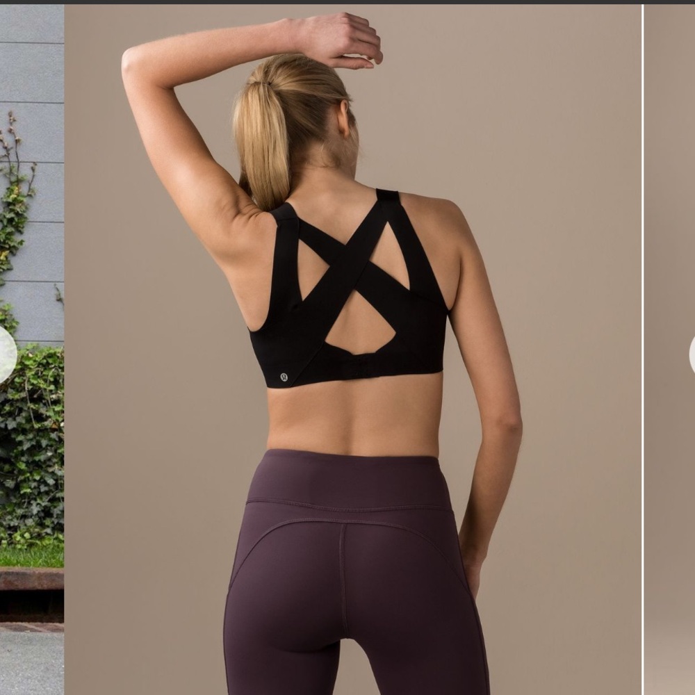 Black lululemon Enlite bra (1st generation)